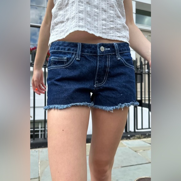 Low rise brandy melville jean shorts - Picture 1 of 6